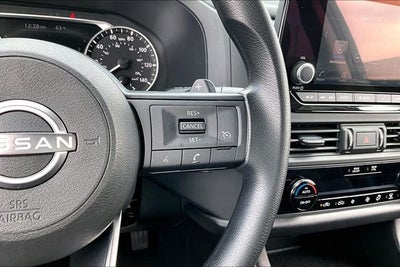 2025 Nissan Pathfinder S