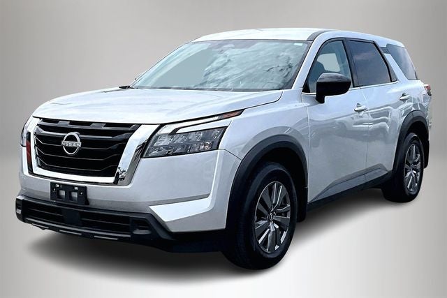 2025 Nissan Pathfinder S