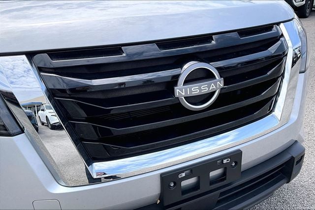2025 Nissan Pathfinder S