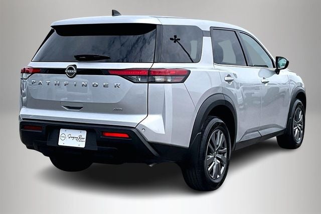 2025 Nissan Pathfinder S