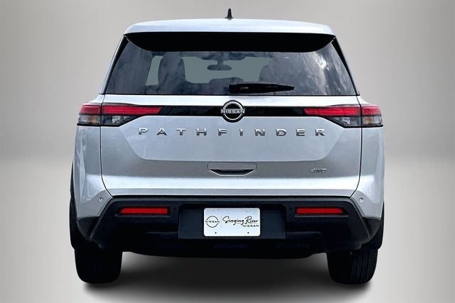 2025 Nissan Pathfinder S