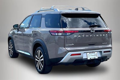 2025 Nissan Pathfinder Platinum