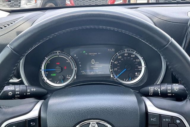 2024 Toyota Highlander Hybrid XLE