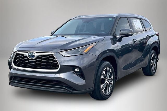 2024 Toyota Highlander Hybrid XLE