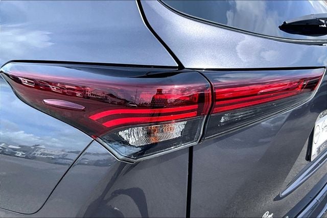 2024 Toyota Highlander Hybrid XLE