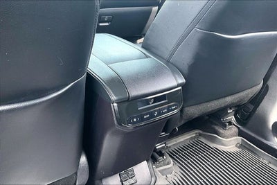 2024 Toyota Highlander Hybrid XLE
