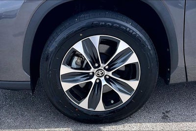 2024 Toyota Highlander Hybrid XLE