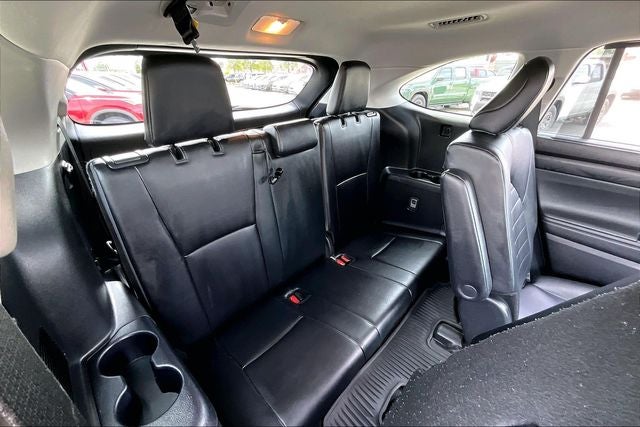 2024 Toyota Highlander Hybrid XLE