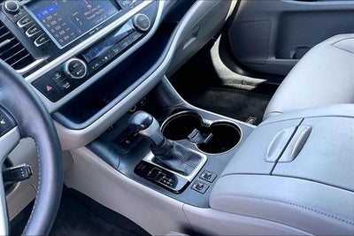 2015 Toyota Highlander XLE V6