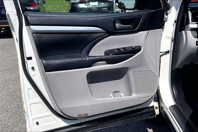 2015 Toyota Highlander XLE V6