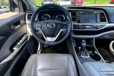 2015 Toyota Highlander XLE V6