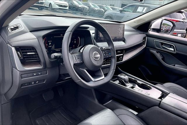 2024 Nissan Rogue Platinum