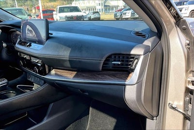 2025 Nissan Rogue Platinum