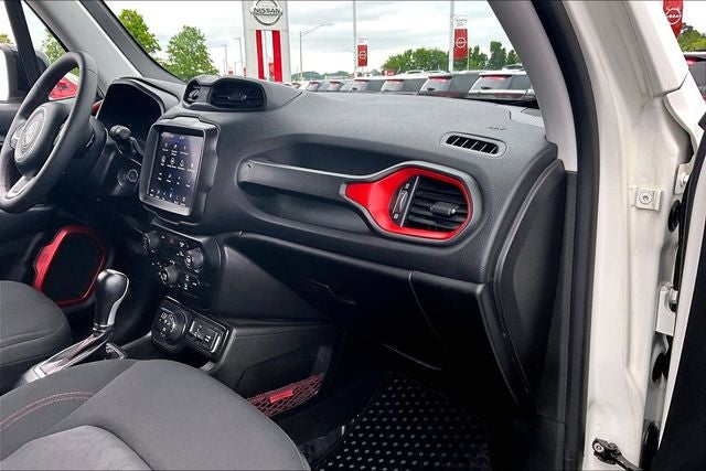 2023 Jeep Renegade Trailhawk