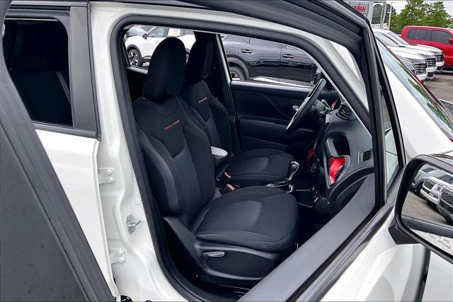 2023 Jeep Renegade Trailhawk