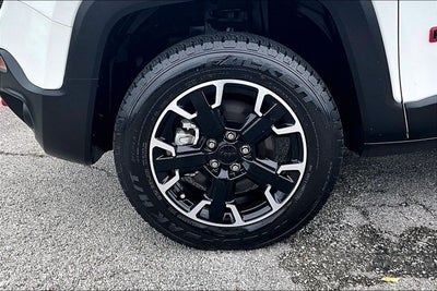 2023 Jeep Renegade Trailhawk