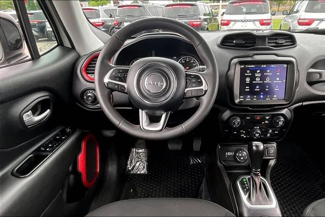 2023 Jeep Renegade Trailhawk