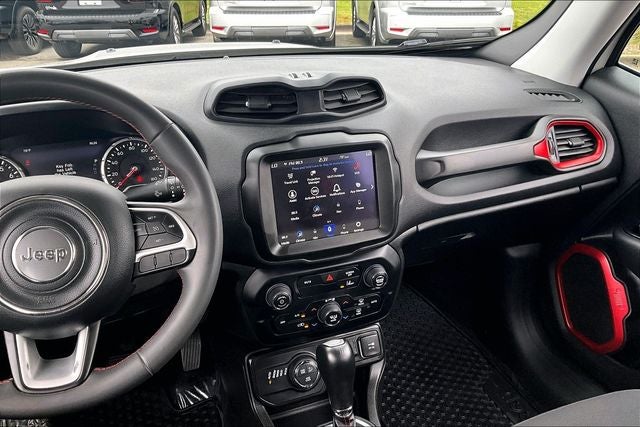 2023 Jeep Renegade Trailhawk