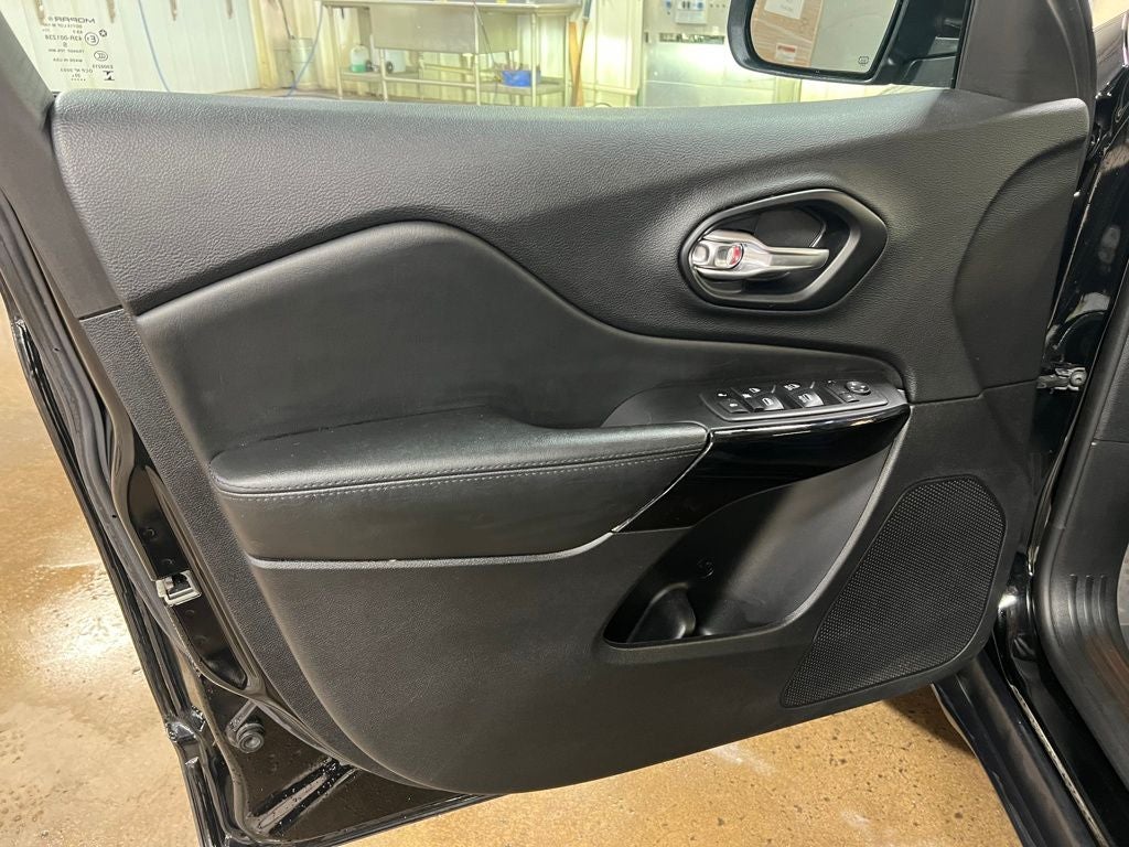 2021 Jeep Cherokee Altitude