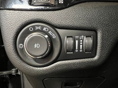 2021 Jeep Cherokee Altitude