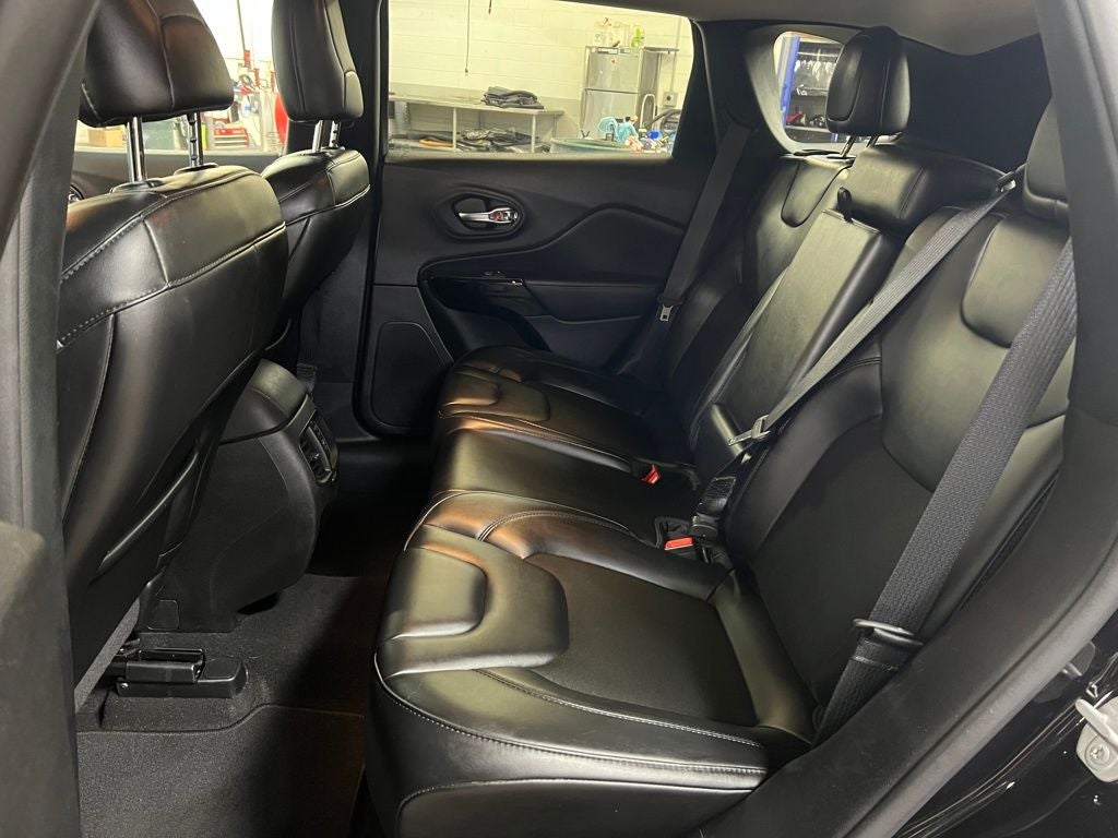 2021 Jeep Cherokee Altitude