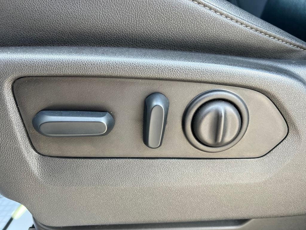 2023 Chevrolet Silverado 3500HD LTZ DRW