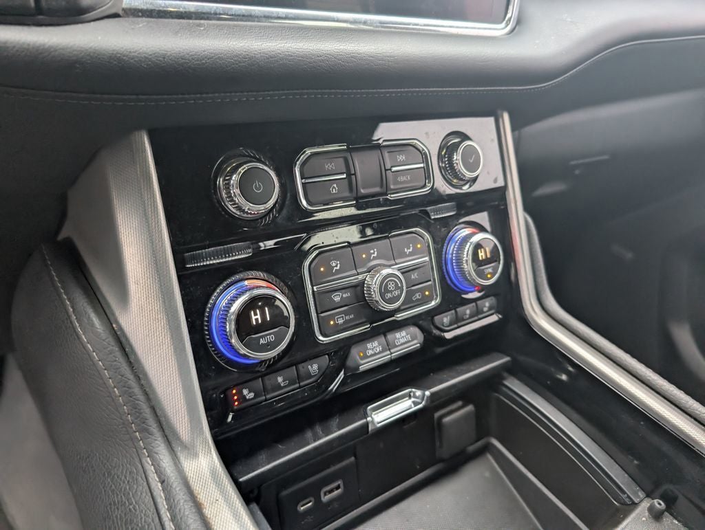 2022 GMC Yukon XL Denali