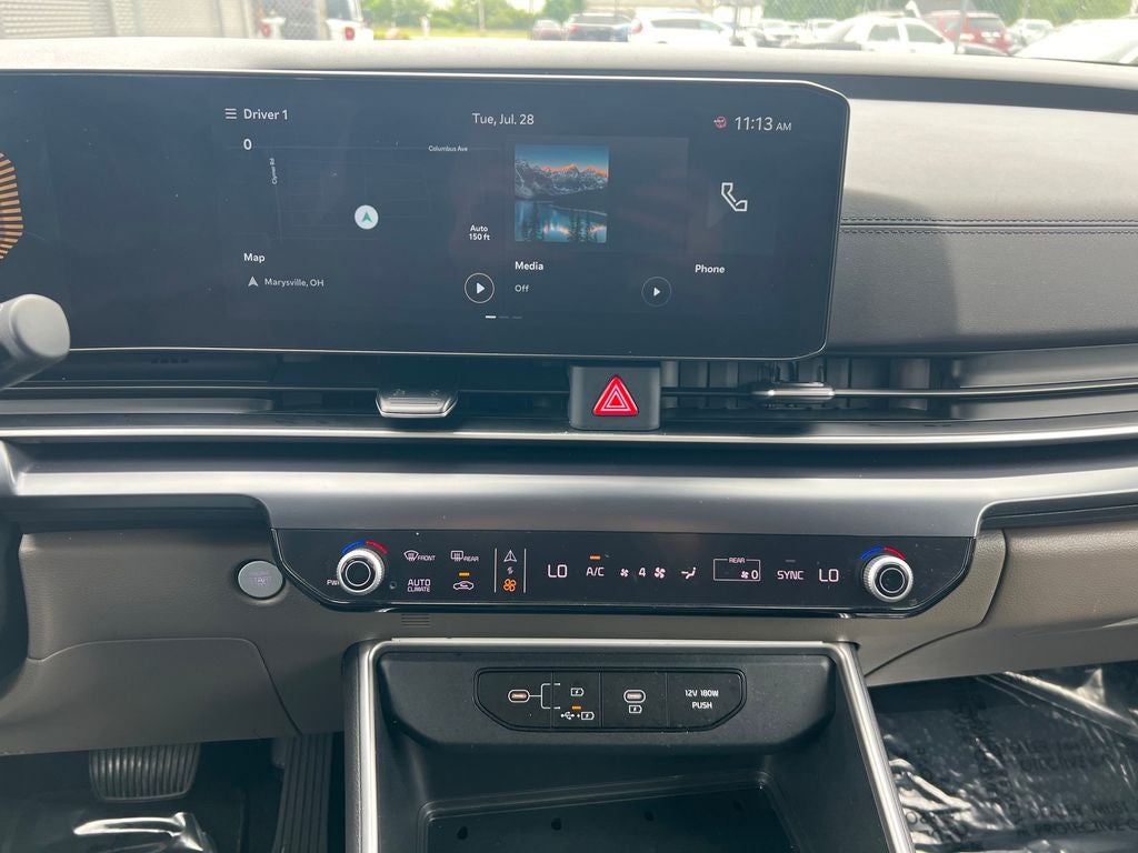 2025 Kia Carnival LXS