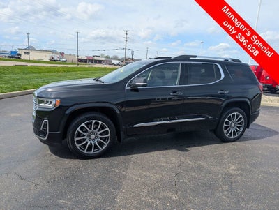 2023 GMC Acadia Denali
