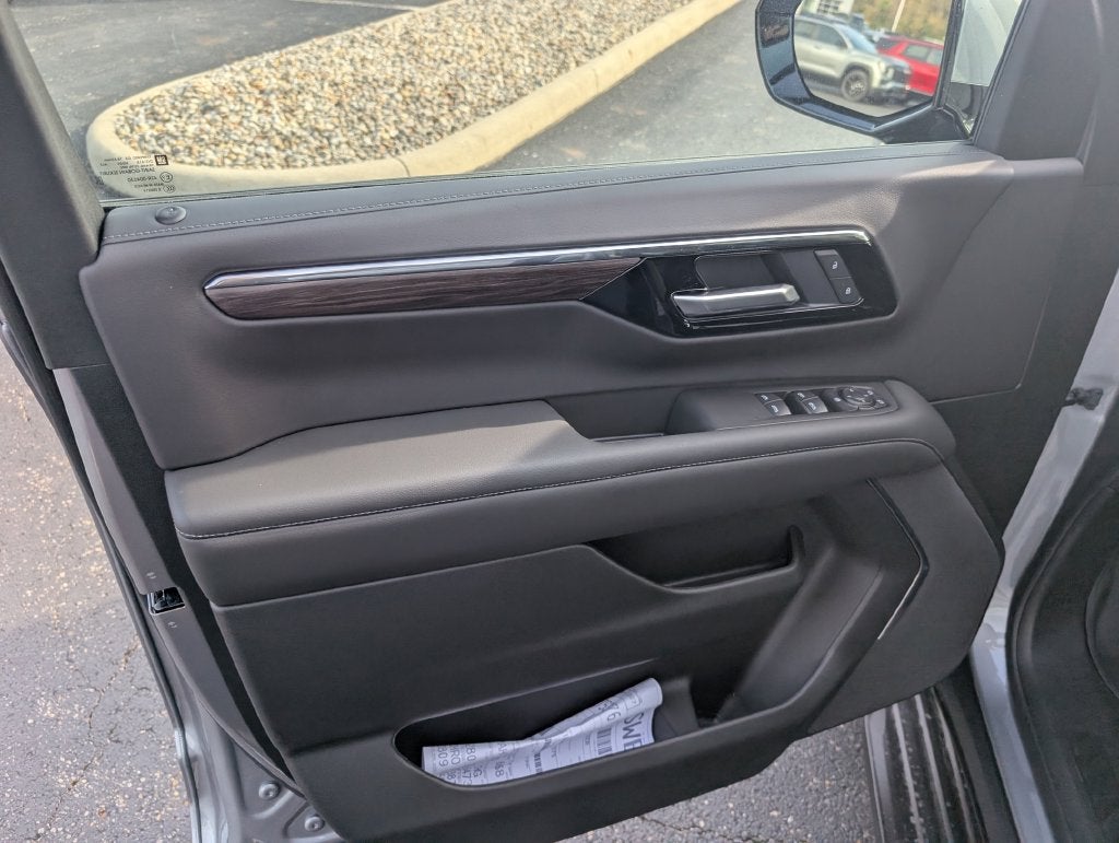2027 Chevrolet Tahoe LS - Photo 12