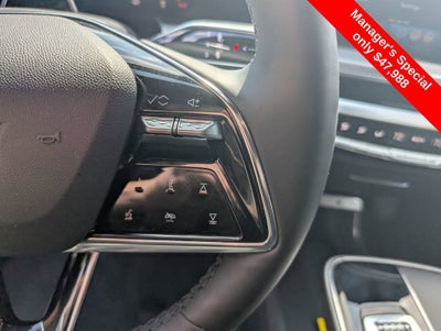 2025 Cadillac LYRIQ Luxury 3