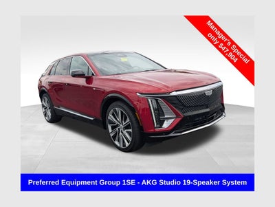 2025 Cadillac LYRIQ Luxury 3
