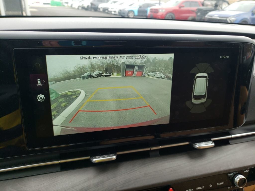 2024 Kia Carnival EX