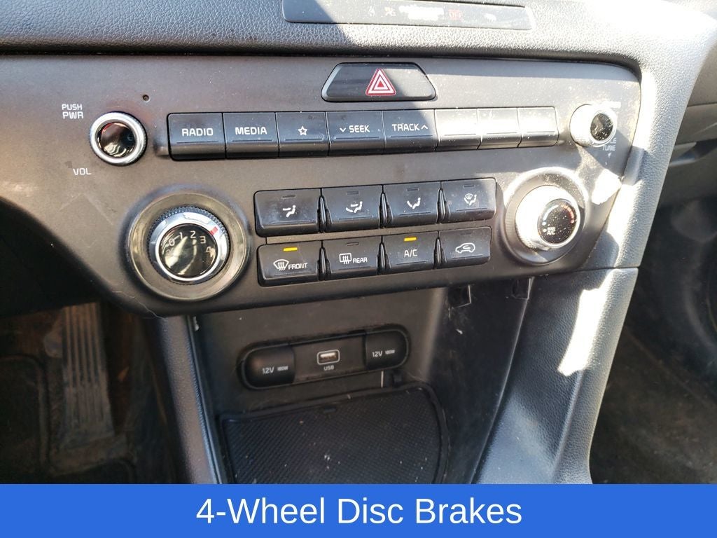 2022 Kia Sportage LX