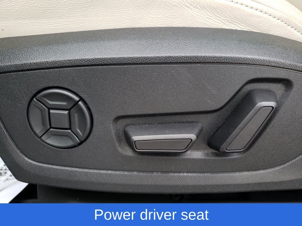 2021 Audi Q3 S line Premium