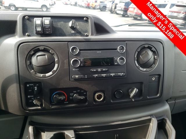 2011 Ford E-350SD Base Cutaway