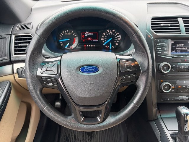 2017 Ford Explorer Base