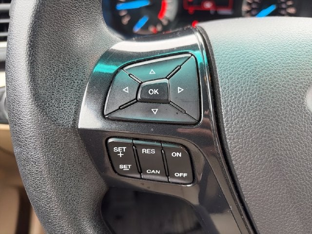 2017 Ford Explorer Base