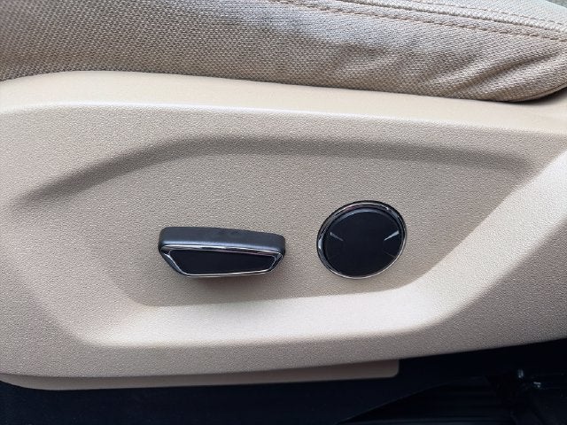 2017 Ford Explorer Base
