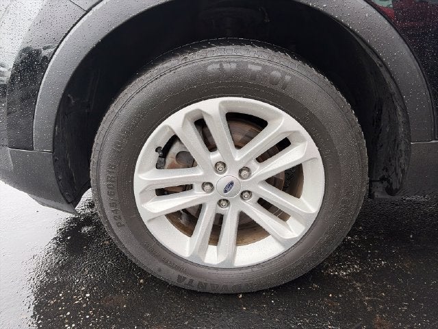2017 Ford Explorer Base