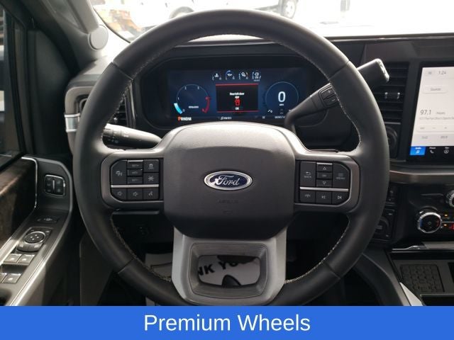 2025 Ford F-450SD Lariat DRW