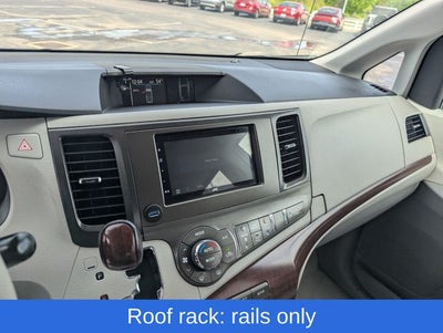 2011 Toyota Sienna XLE