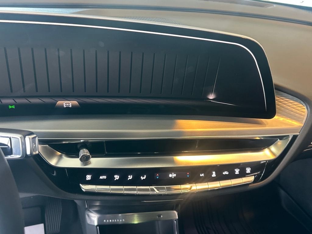 2026 Cadillac LYRIQ Premium Luxury