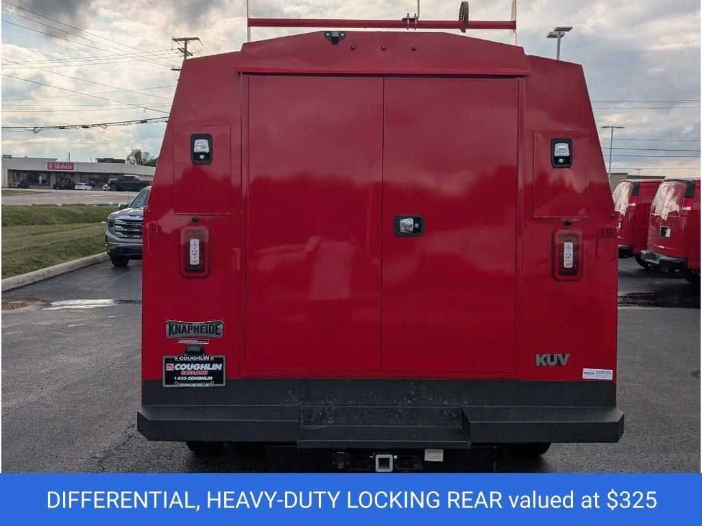 2025 Chevrolet Express Cutaway 3500 1WT