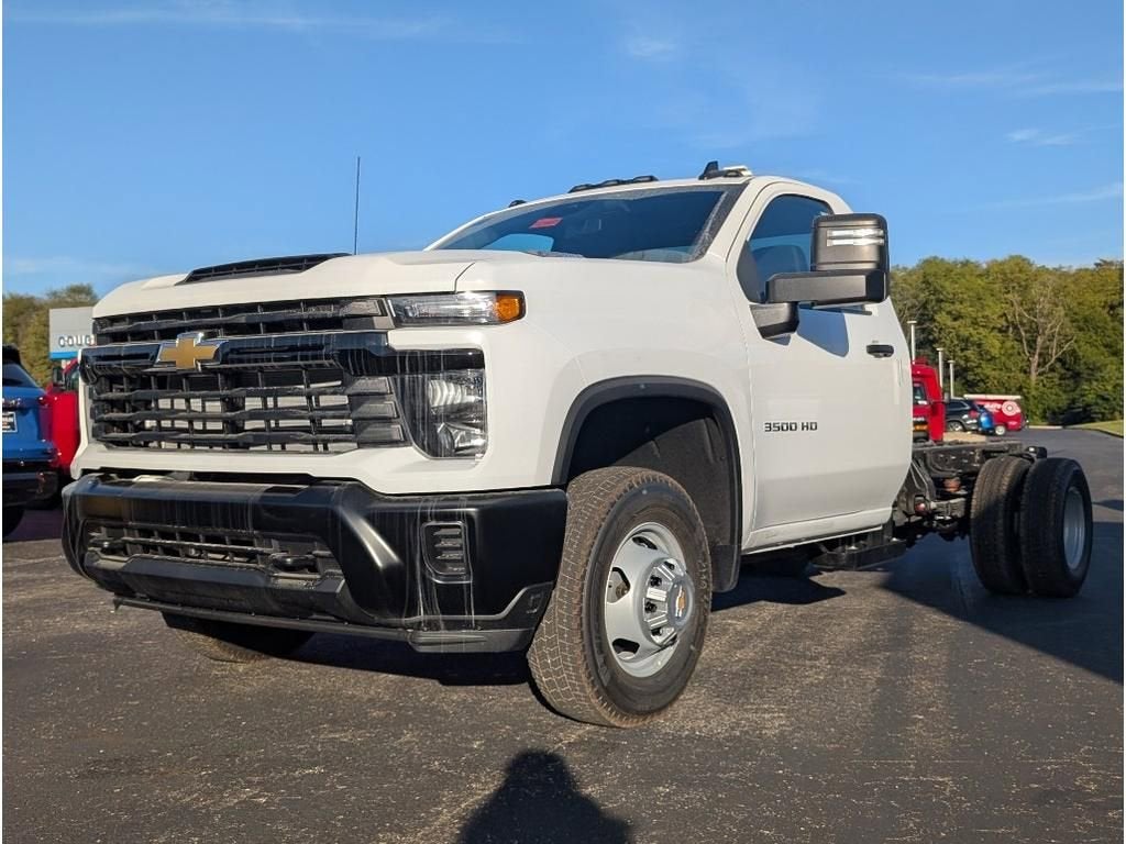 2026 Chevrolet Silverado 3500 HD Chassis Cab Work Truck