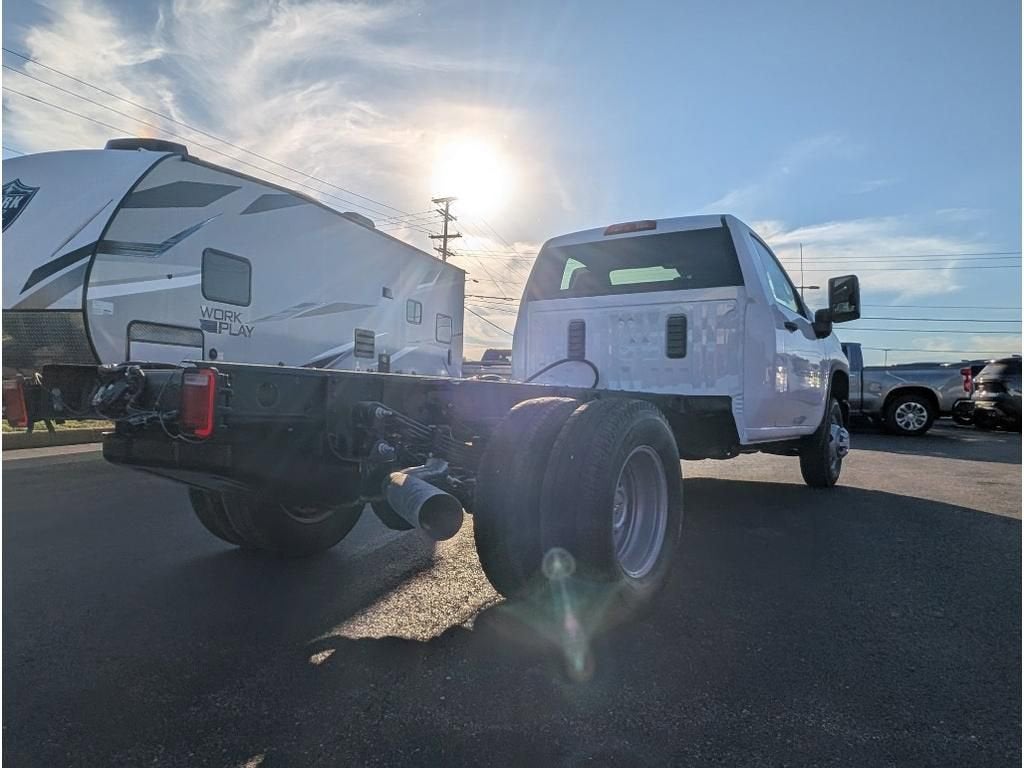 2026 Chevrolet Silverado 3500 HD Chassis Cab Work Truck