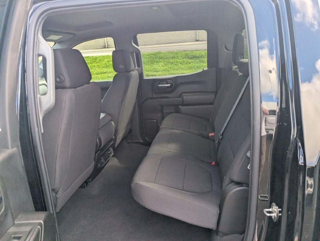 2022 Chevrolet Silverado 1500 LTD Custom