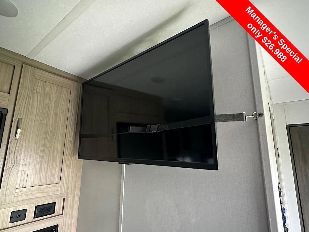 2022 FOREST RIVER WORK AND PLAY Base