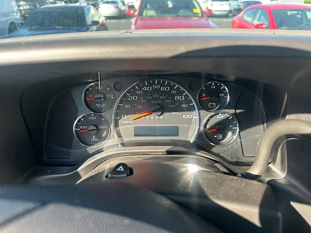 2025 Chevrolet Express Cargo 2500 WT