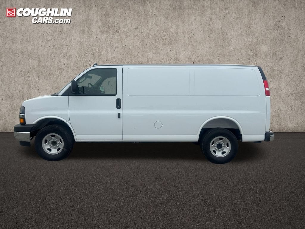 2026 Chevrolet Express Cargo WT